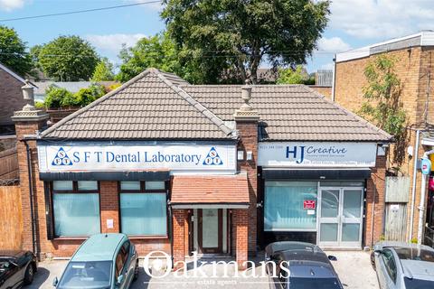 Studio, in Turves Green, £325,000