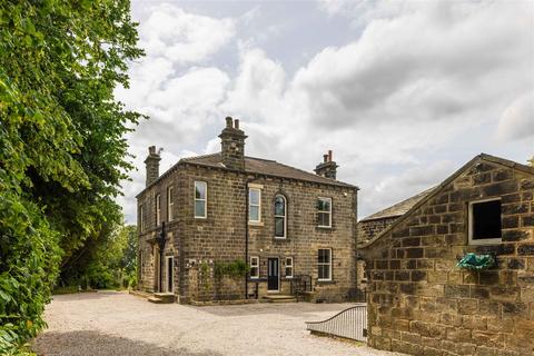4 bed property, in Bayton Lane, £1,695,000