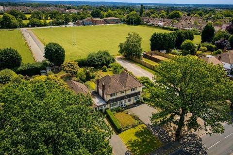 4 bed property, in Walmley Road, £575,000
