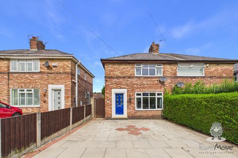 2 bed property, in Royal Grove, £170,000