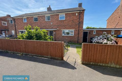 3 bed property, in *Open Viewing - Sat 11th 2pm - 3pm*, £250,000
