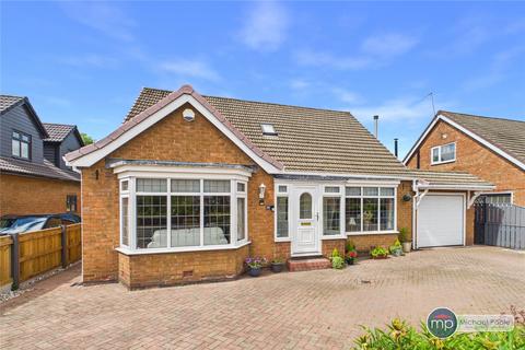3 bed property, in Thames Avenue, £330,000