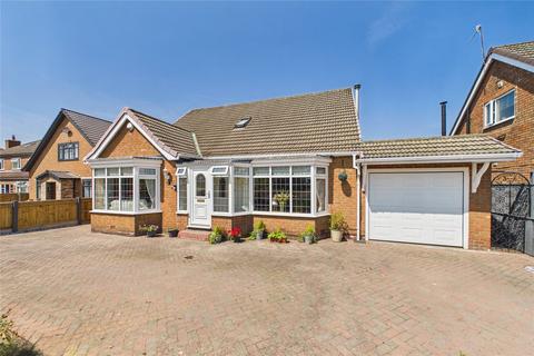 3 bed property, in Thames Avenue, £330,000