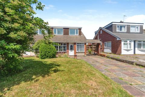 3 bed property, in Poplar Road, £250,000