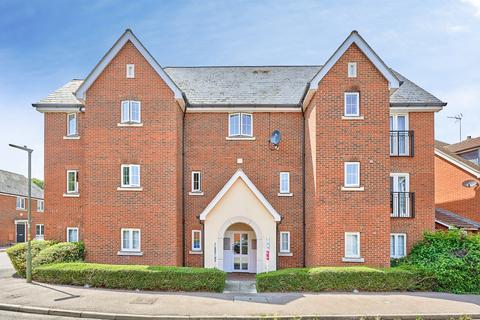 2 bed property, in Sanville Gardens, £285,000