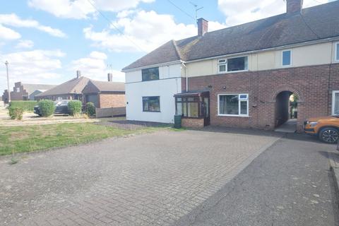 2 bed property, in Bourne Road, £175,000