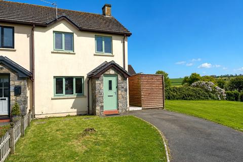 3 bed property, in Parklands, £250,000