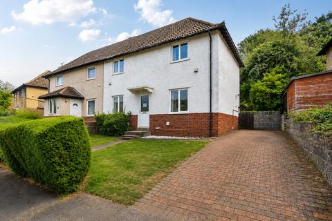 5 bed property, in Colbourne Avenue, £450,000