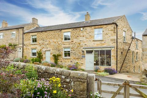 5 bed property, in Hillcrest, £1,375,000
