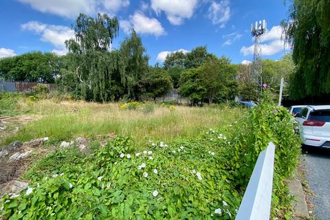 Studio, in Dock Lane, £80,000
