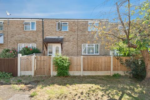3 bed property, in York Road, £325,000