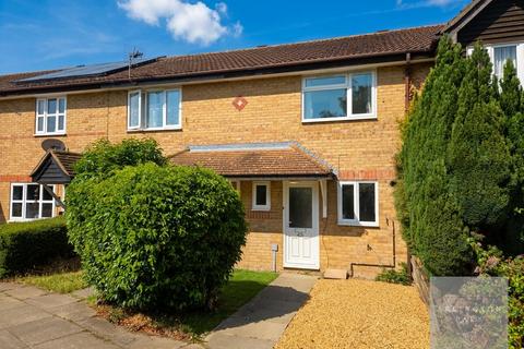2 bed property, in Lisbon Road, £185,000
