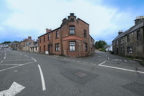 2 bed property, in Main Street, £47,000