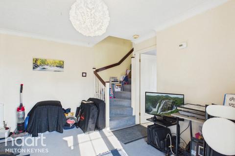 1 bed property, in Elmridge Court, £200,000