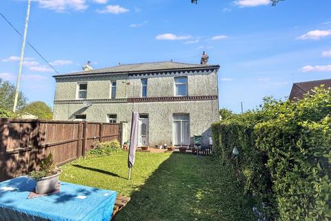 3 bed property, in Hen-Gartref, £163,000