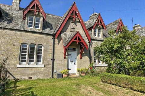 3 bed property, in Crumstane Farm Cottages, £195,000