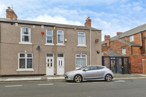 3 bed property, in Wharton Street, £65,000