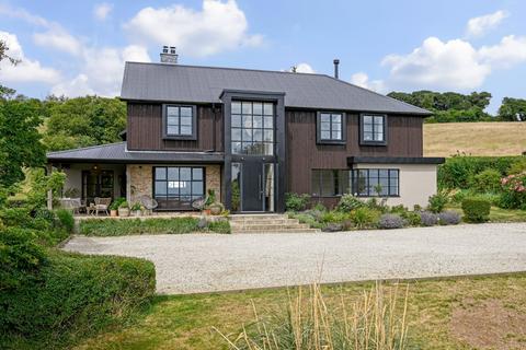 5 bed property, in East Brabourne, £1,750,000