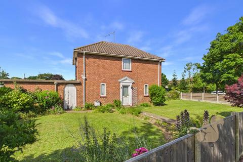 3 bed property, in Hazell Avenue, £375,000