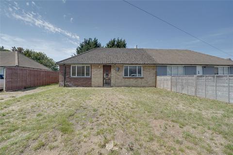 2 bed property, in Aspal Park, £145,000