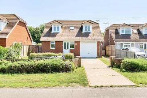 3 bed property, in Meehan Road, £350,000