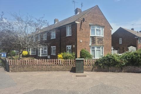 1 bed property, in 33, £75,000