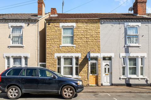 3 bed property, in All Saints Road, £200,000