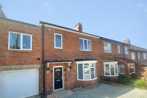 6 bed property, in Gretna Road, £365,000