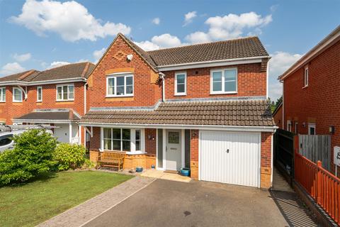 4 bed property, in 30 Grangefields, £550,000