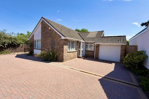 3 bed property, in Callows Cross, £425,000
