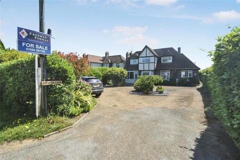 4 bed property, in Whatlington Road, £900,000