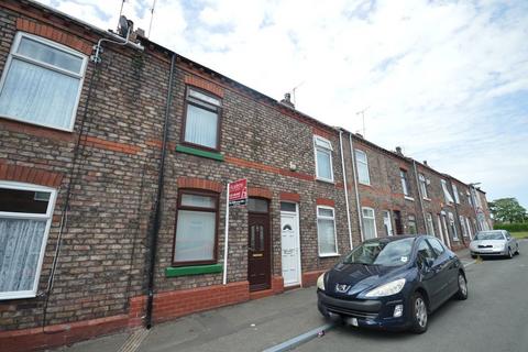 2 bed property, in Allerton Road, £130,000
