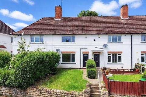 2 bed property, in Elford Rise, £160,000