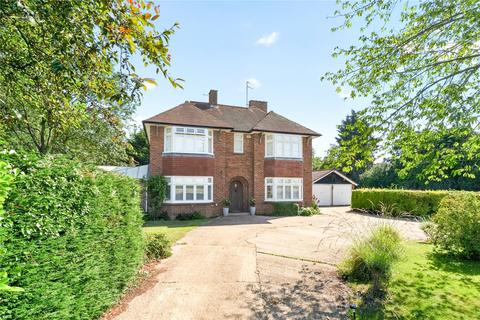 4 bed property, in North End Road, £900,000
