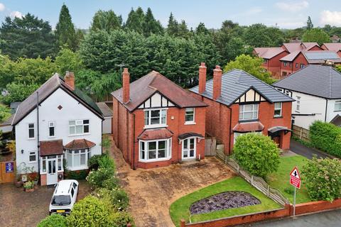 3 bed property, in 104 Monkmoor Road, £325,000