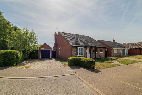 3 bed property, in Stevens Road, £330,000