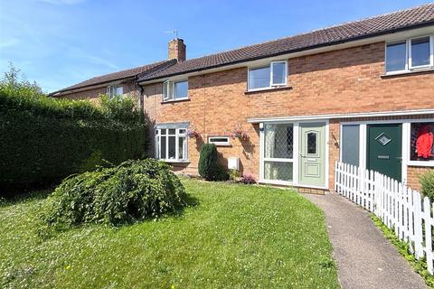 3 bed property, in Butler Close, £250,000