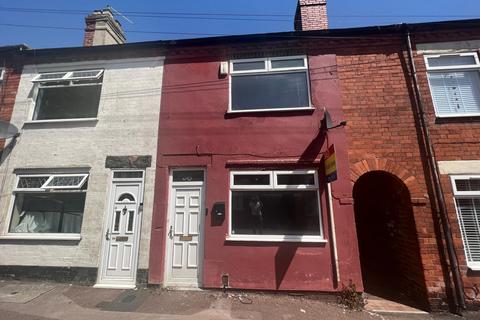 2 bed property, in 36 St. Michaels Street, £48,000