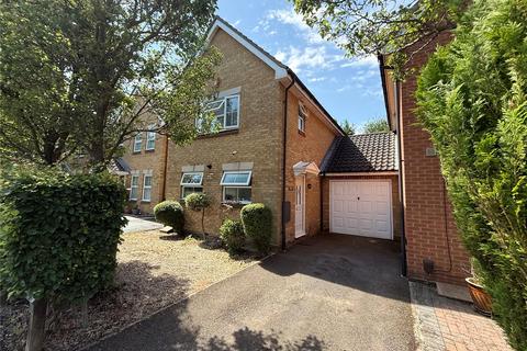 3 bed property, in Saffron Road, £525,000