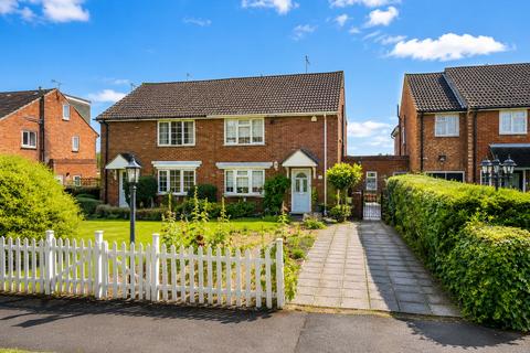 3 bed property, in Grass Warren, £600,000