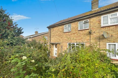 3 bed property, in St. Annes Drive, £345,000