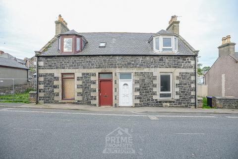 2 bed property, in 82 Duff Street, £35,000