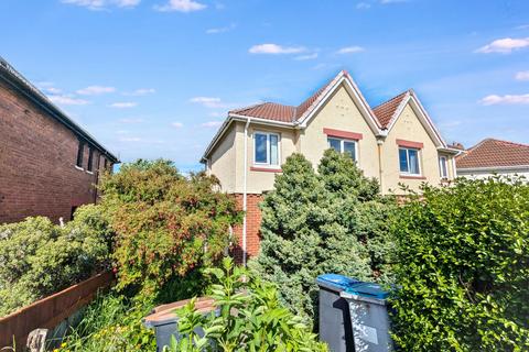 3 bed property, in Briardale, £85,000