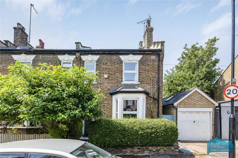 3 bed property, in Terrick Road, £900,000