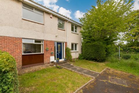 5 bed property, in 10 Colinton Grove West, £490,000