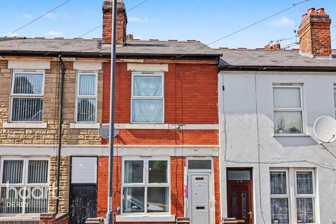 3 bed property, in Balfour Road, £140,000