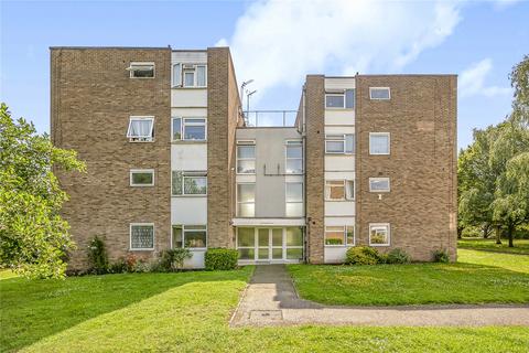 3 bed property, in Wickham Street, £225,000