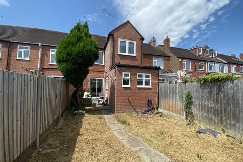 4 bed property, in Keresley Green Road, £230,000