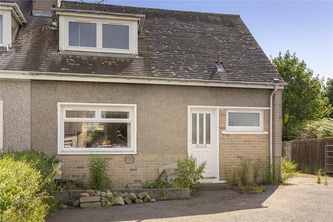 2 bed property, in 23 Hillocks Way, £109,000