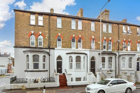 4 bed property, in London Road, £280,000